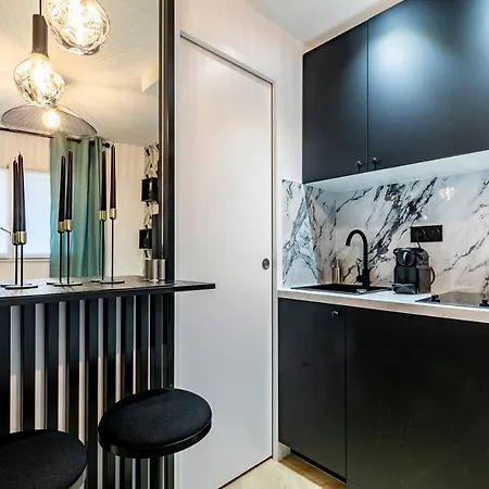 Le Du Parc Monceau Apartment Paris